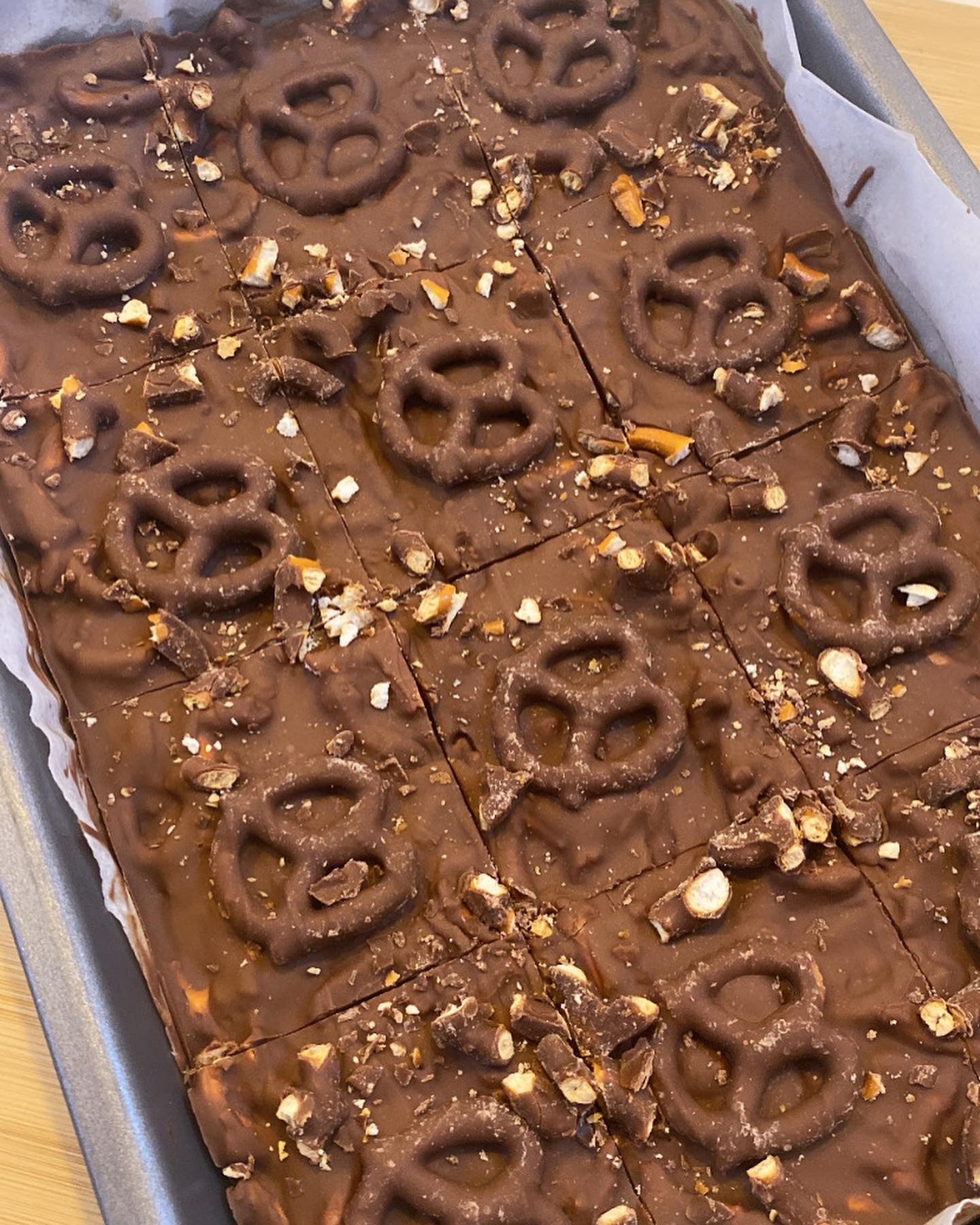 Flipz Milk Chocolate Pretzel Slice