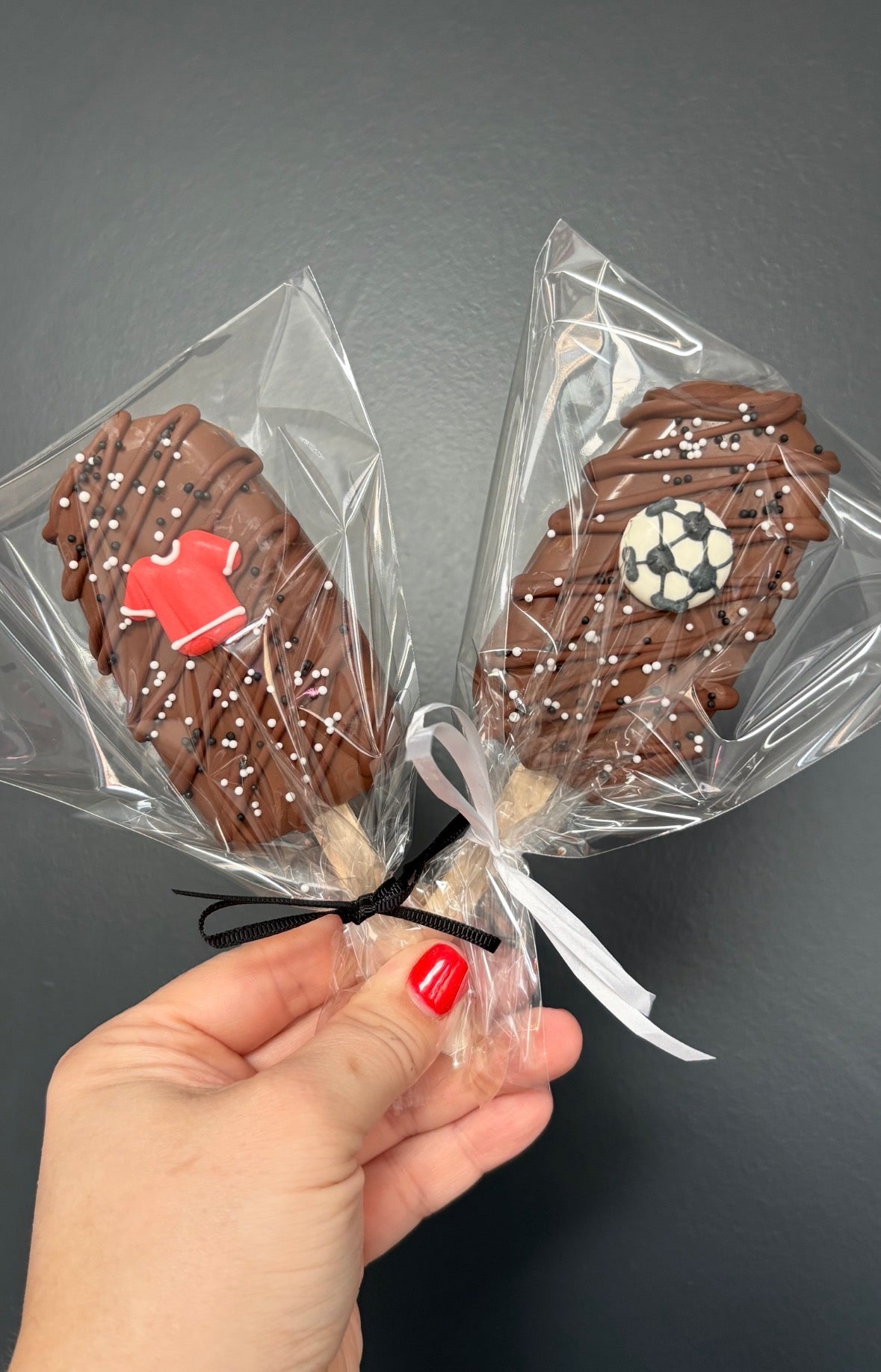 Brownie cake popsicle