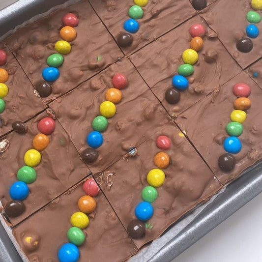 Crispy M & Ms Slice